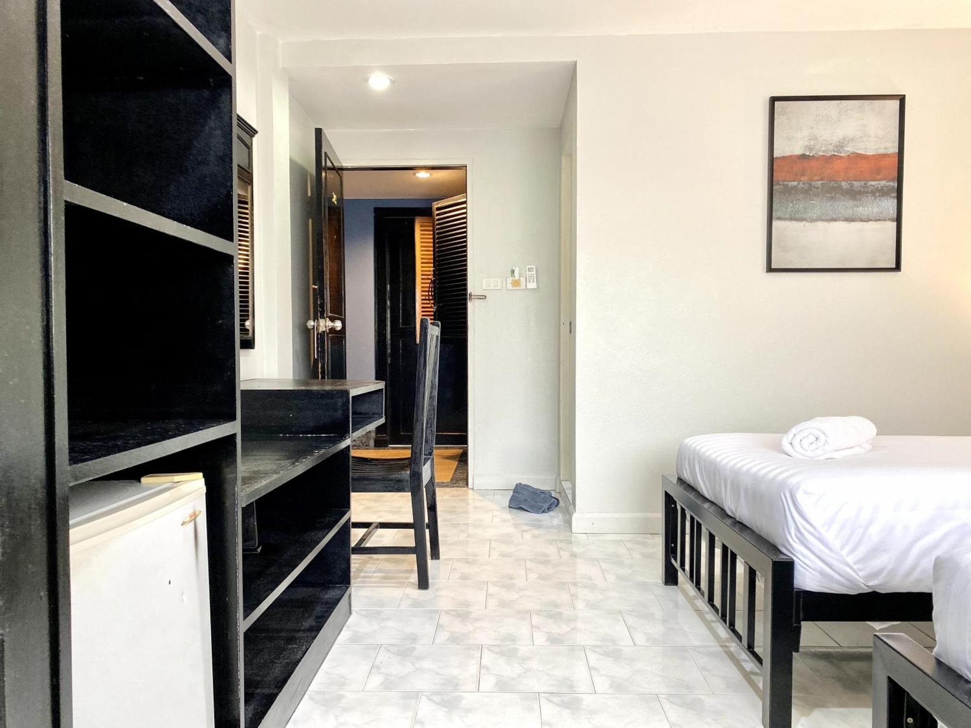 Beachwalk Minotel Patong 外观 照片