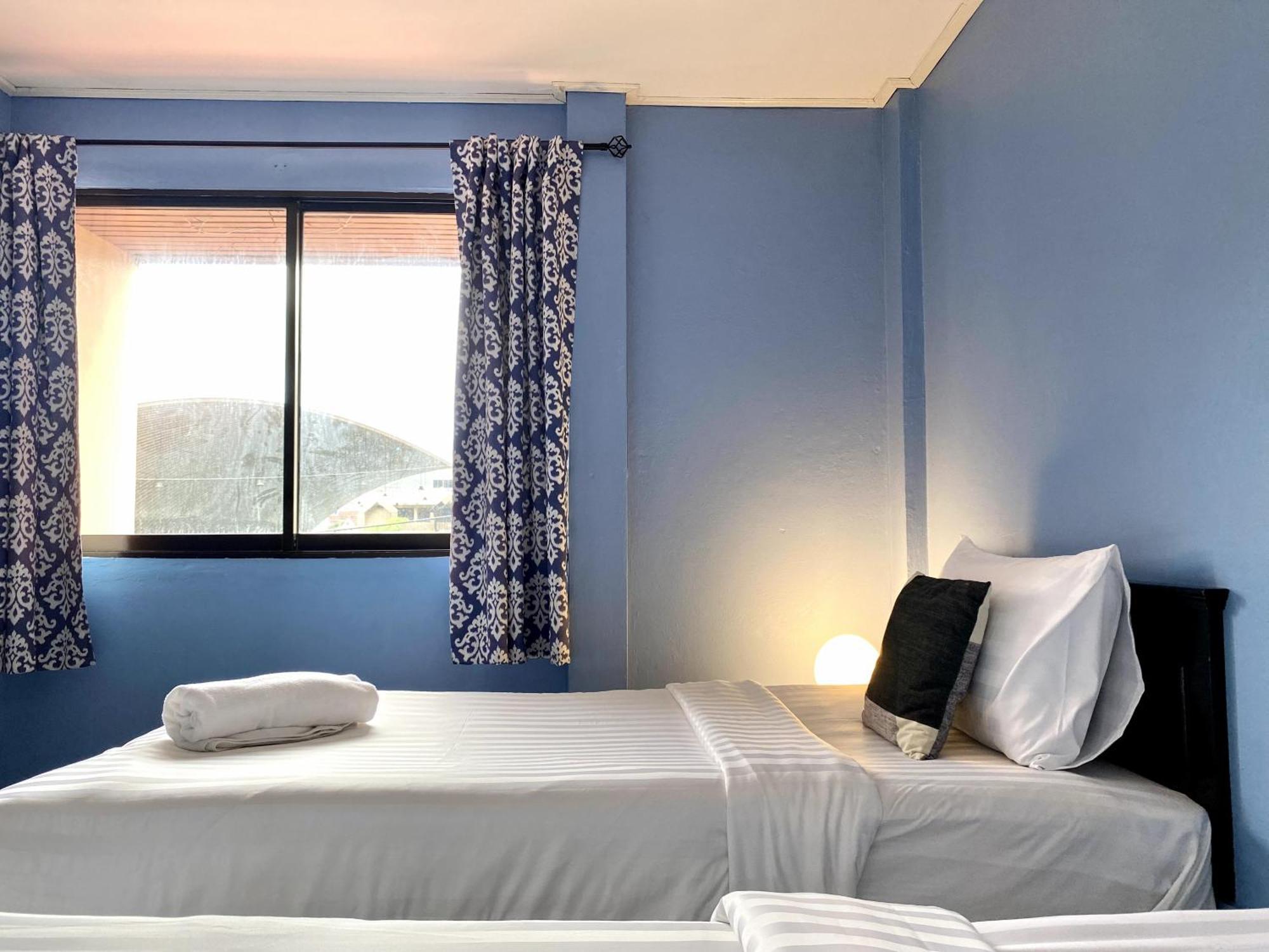 Beachwalk Minotel Patong 外观 照片